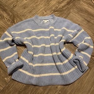 American Eagle Outfitters Blue and Cream Striped Sweater